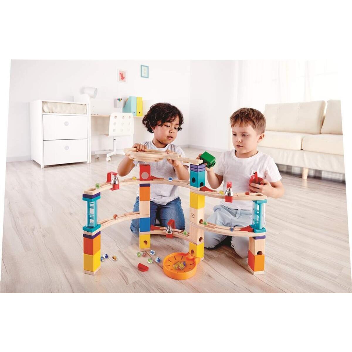 Hape Aus der Burg entkommen