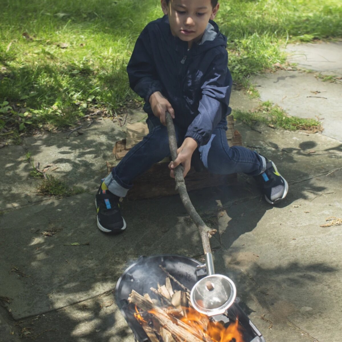 kikkerland-huckleberry-popcorn-maker-outdoorkochen-3B3408724.jpg