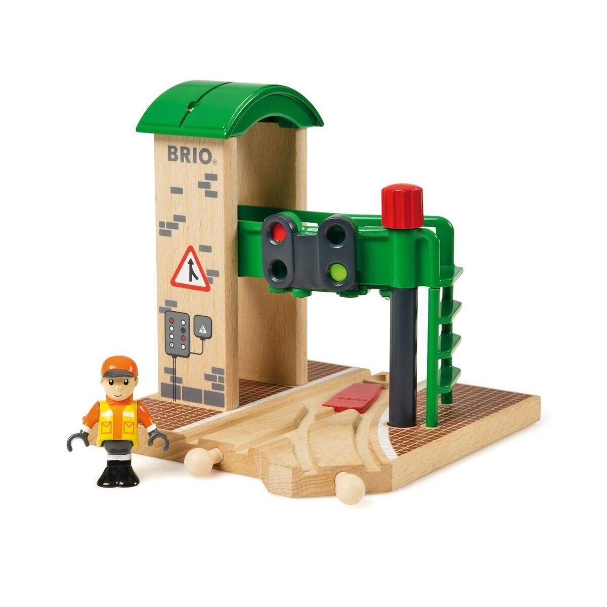 brio-signal-station-D18624E52.jpg