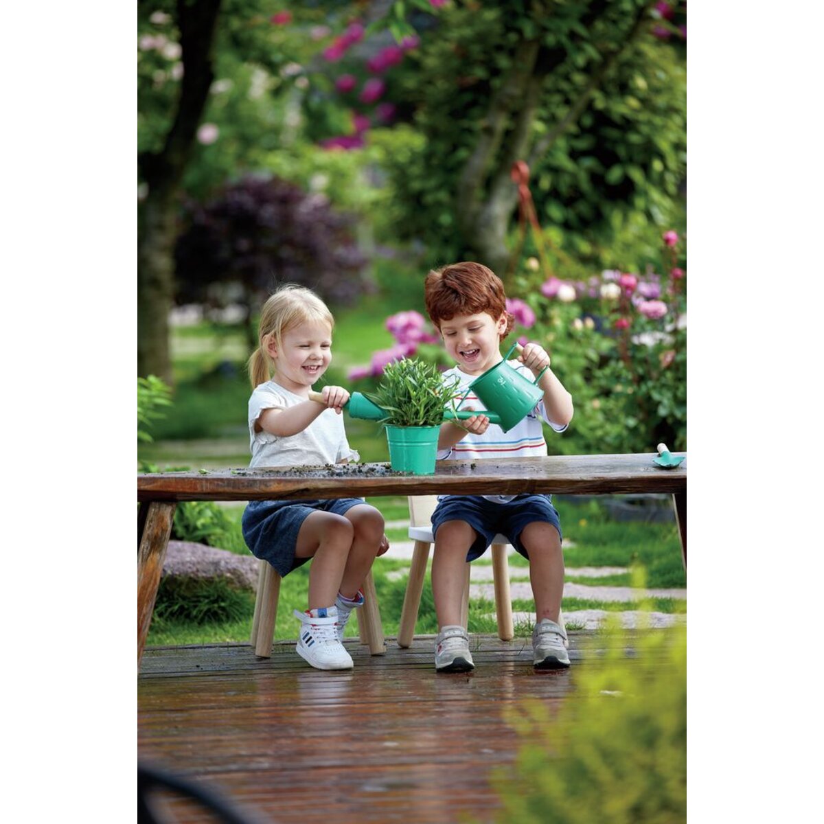 hape-gartenwerkzeug-set-2EEAFB1A4.jpg