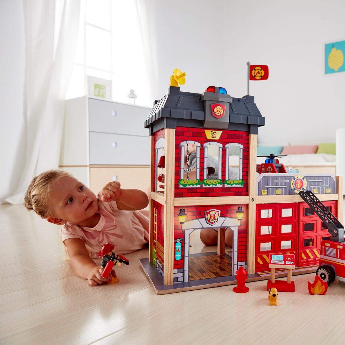 hape-grossstadt-feuerwache-5A29CD1F2.jpg