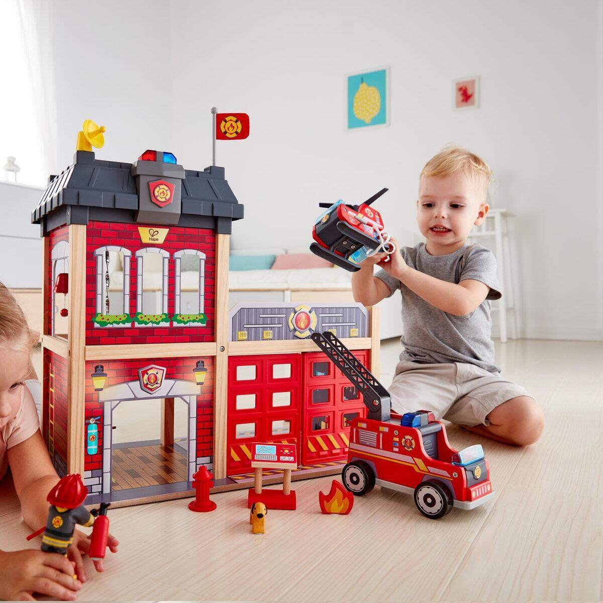 hape-grossstadt-feuerwache-5A29CD1F3.jpg