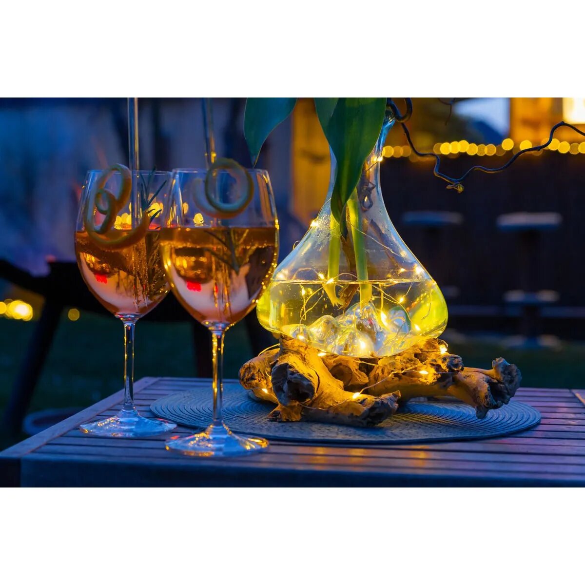 Idena 20er LED Micro-Lichterkette, warmweiß, für innen, batterieb., Timer